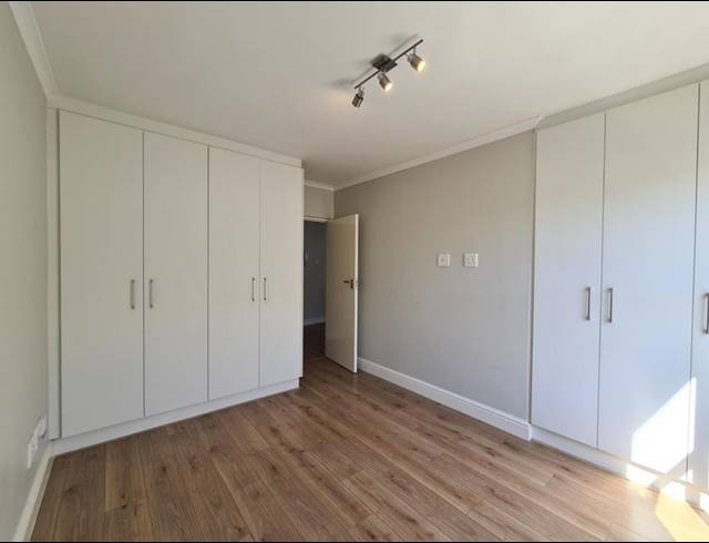 1 bed property to rent in RONDEBOSCH